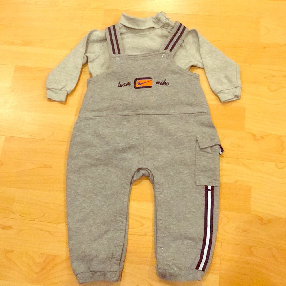 Team Nike Matching set, size 18 mos